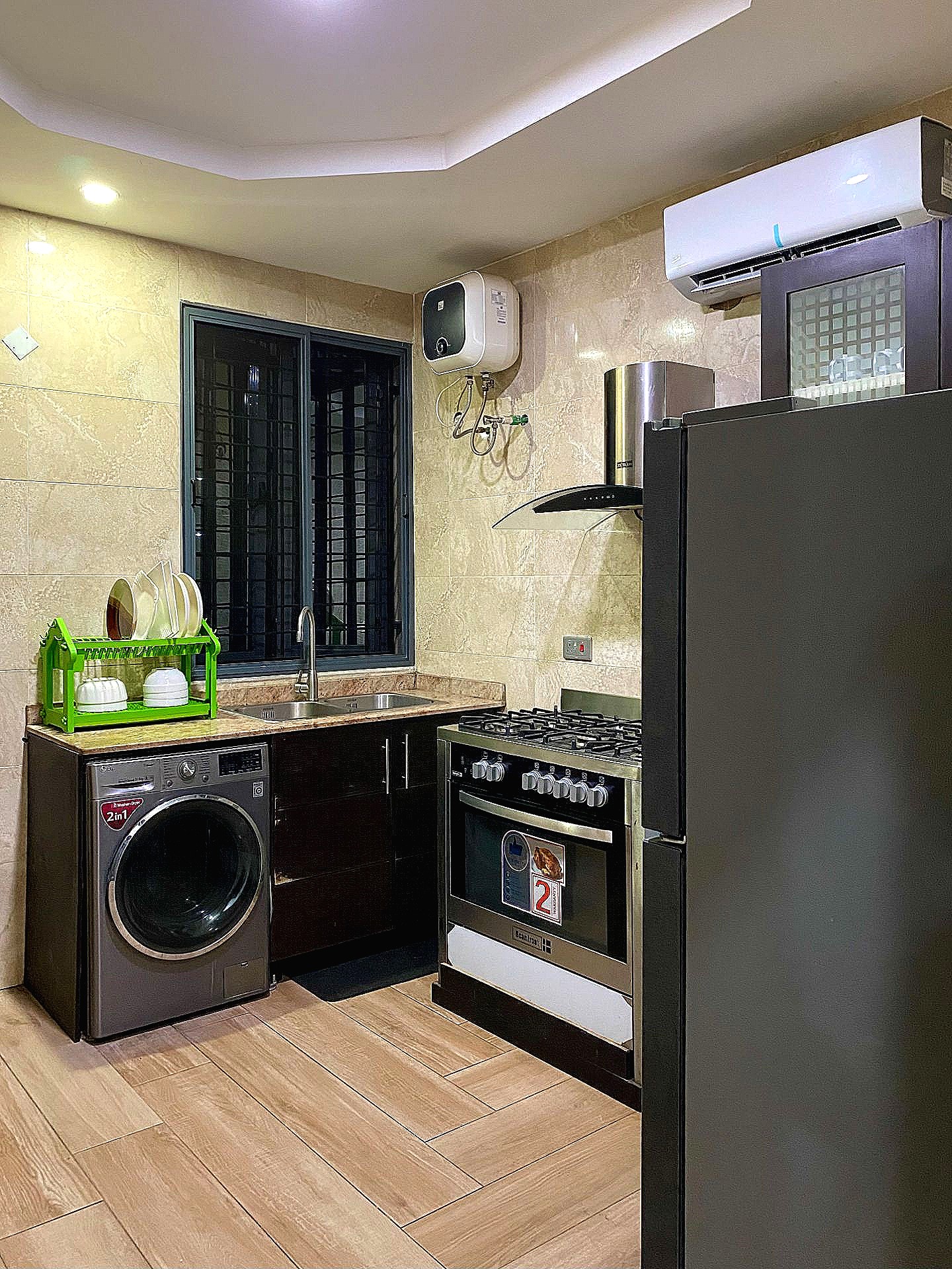 The Chrislea Apartment- Luxury 3-bedroom Apartment in Ikoyi — photo 7
